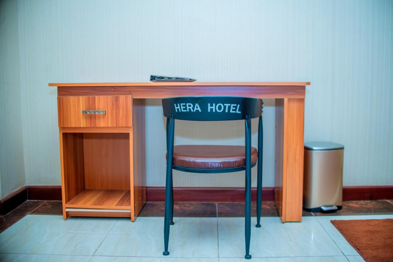Hera Hotel Kampala Kültér fotó