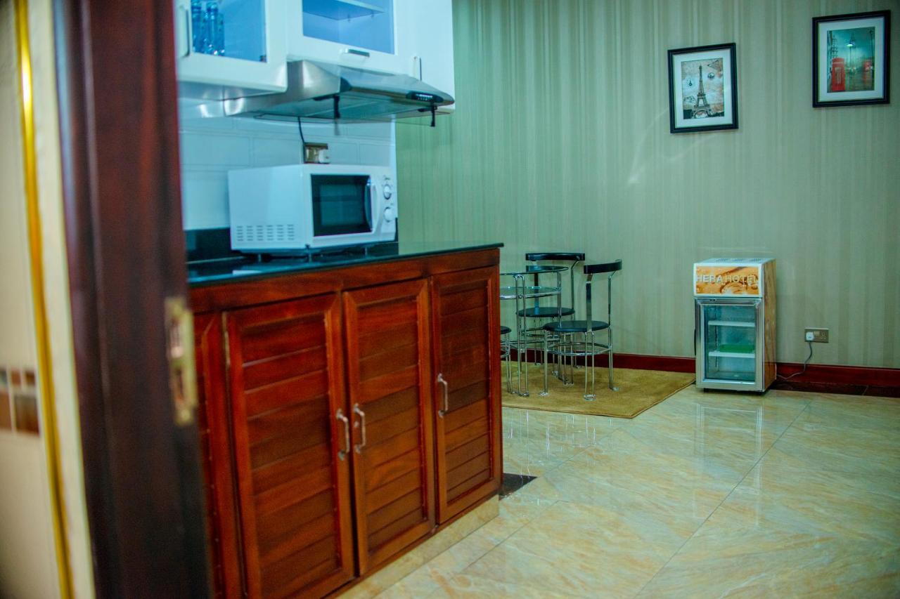 Hera Hotel Kampala Kültér fotó